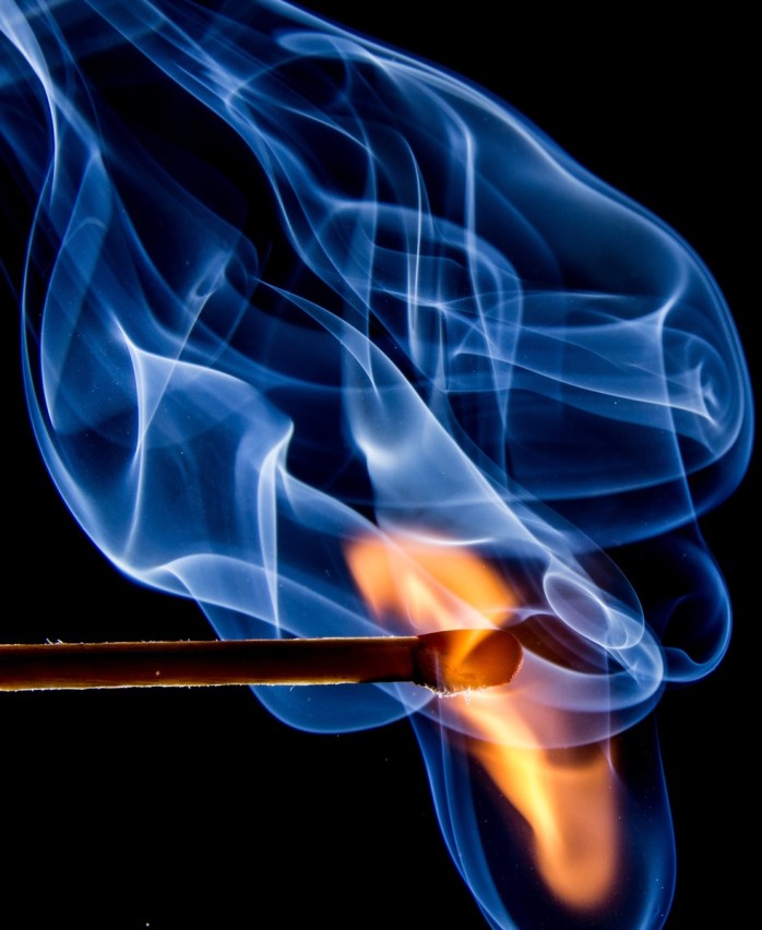 wing-smoke-line-flame-fire-blue-770396-pxhere.com.jpg